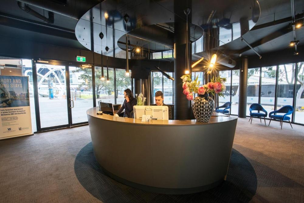 Waterfront Melbourne Apartments